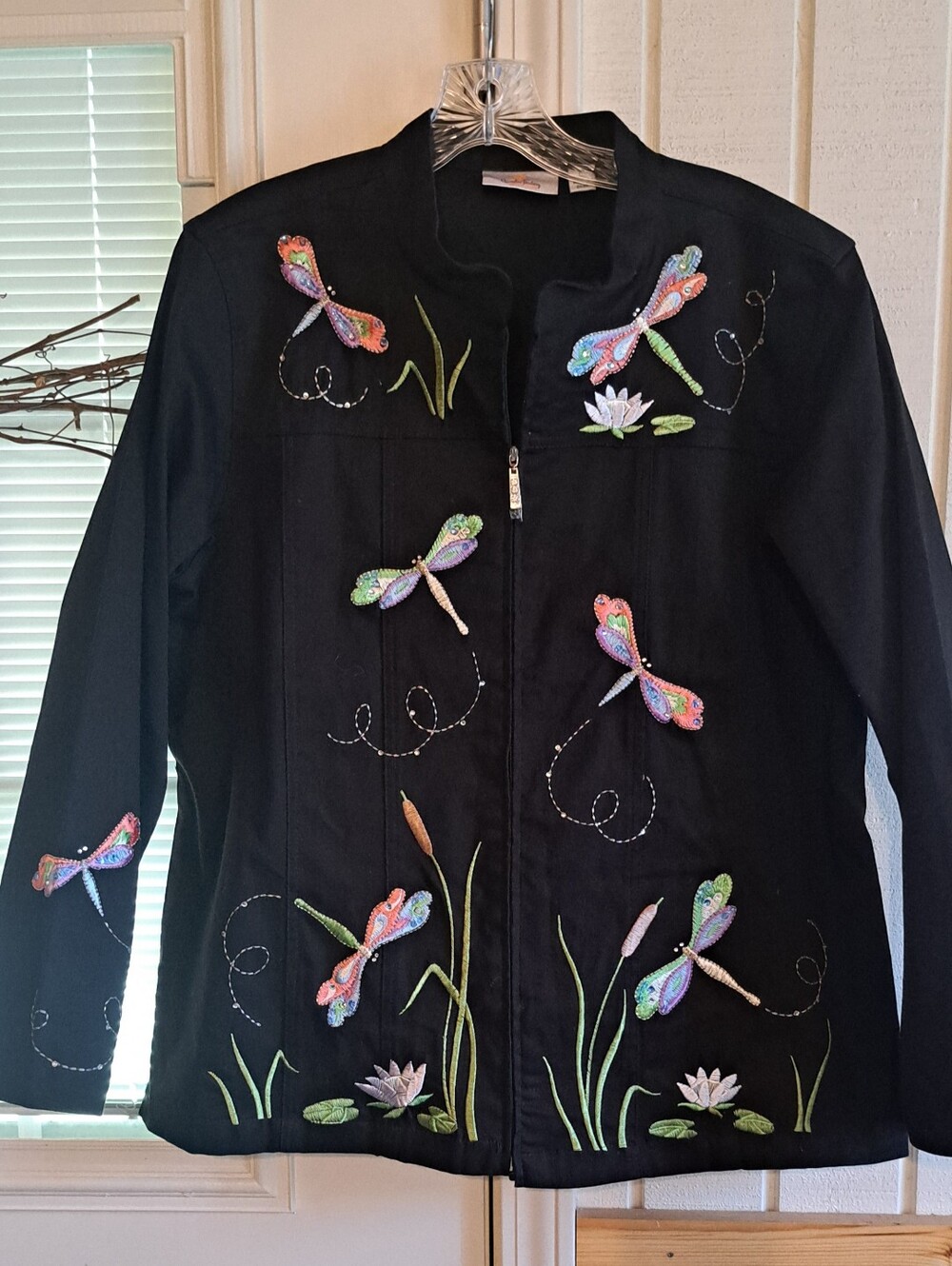 Quacker Factory Black DRAGONFLY  Embroidered Jacket Zip Front Art To Wear XL